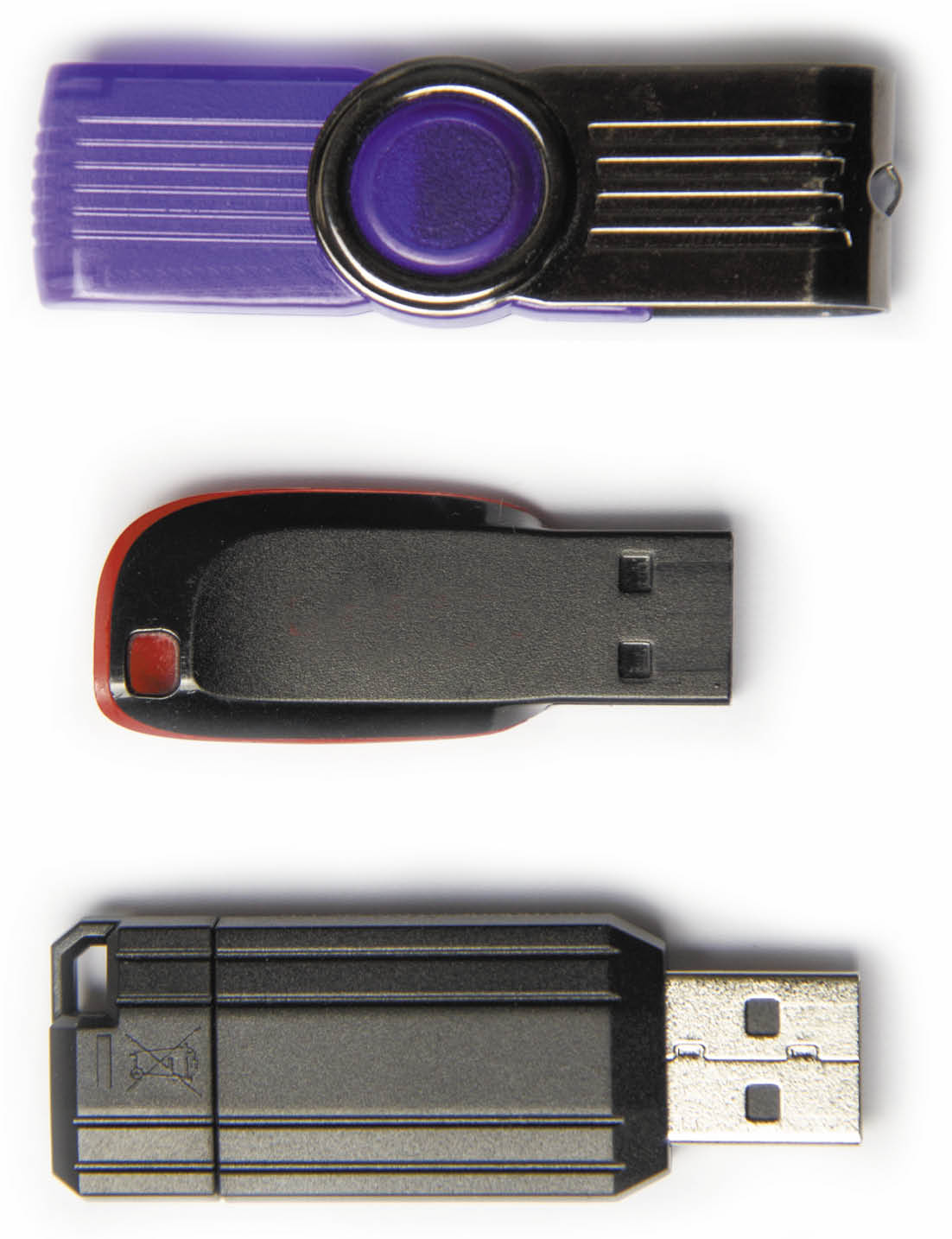 USB Flash Drives - Essential Computer Hardware [Book]
